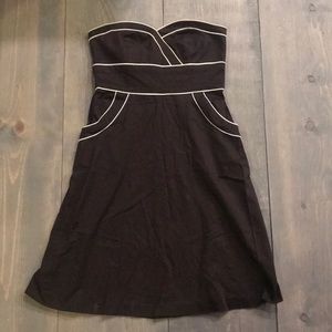 Strapless pocket dress